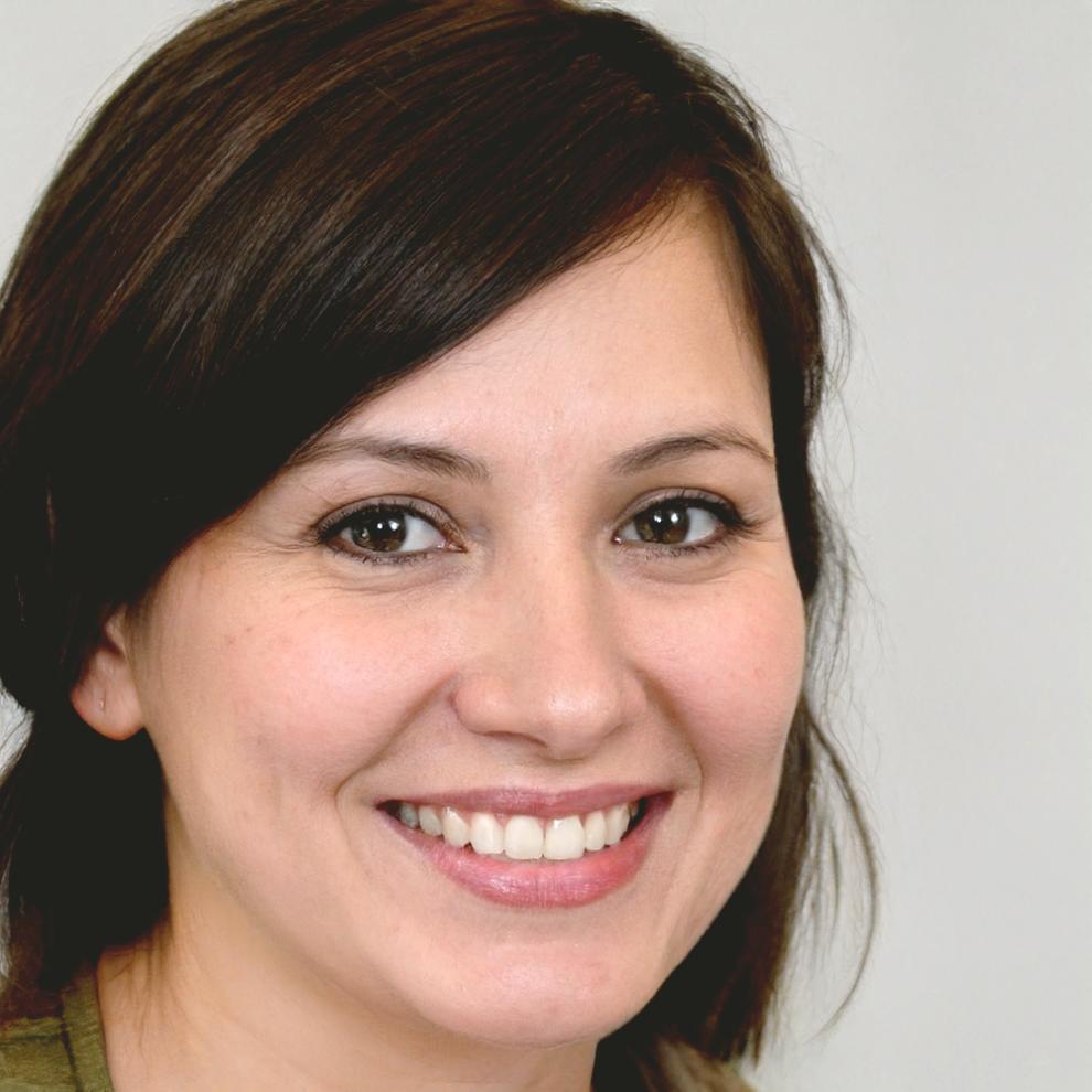 Retrato de Esperanza Villareal, Directora Financiera